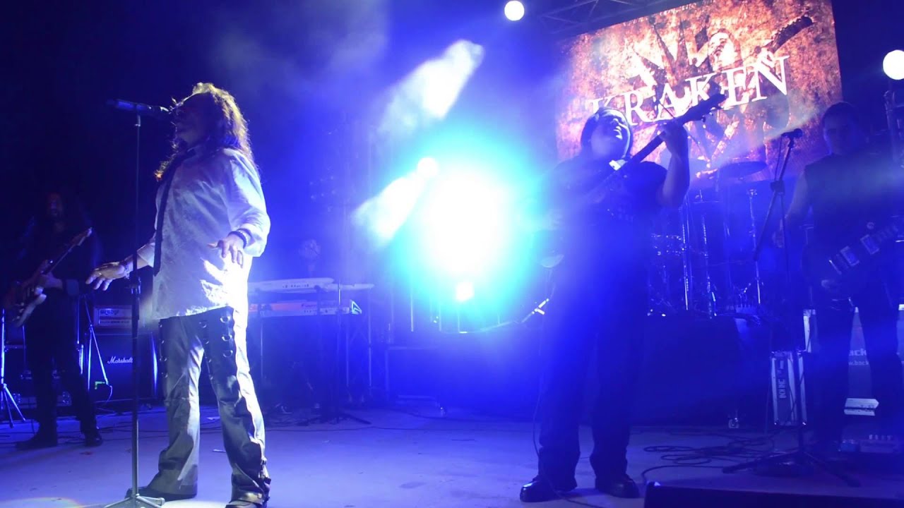 Henry Borrero con Kraken.  Silencioso Amor Live