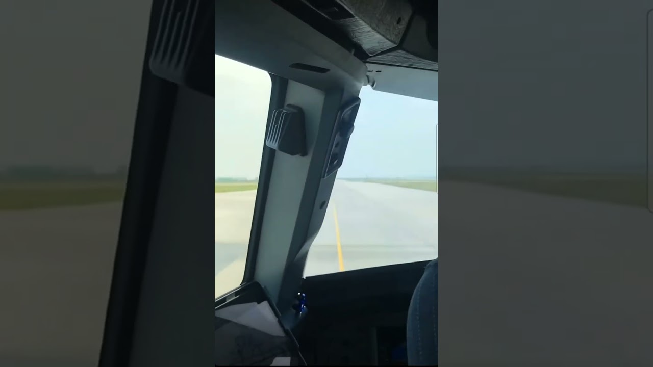 Fly Jinnah A320 Islamabad to Cockpit View Landing at Karachi Airport
