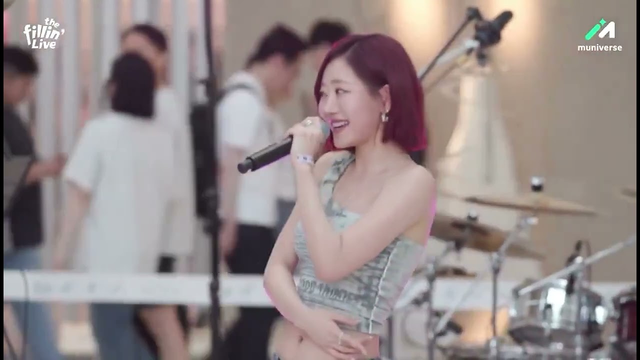 키스오브라이프 KISS OF LIFE 'Tell Me'|250607 @itsLiveOfficial