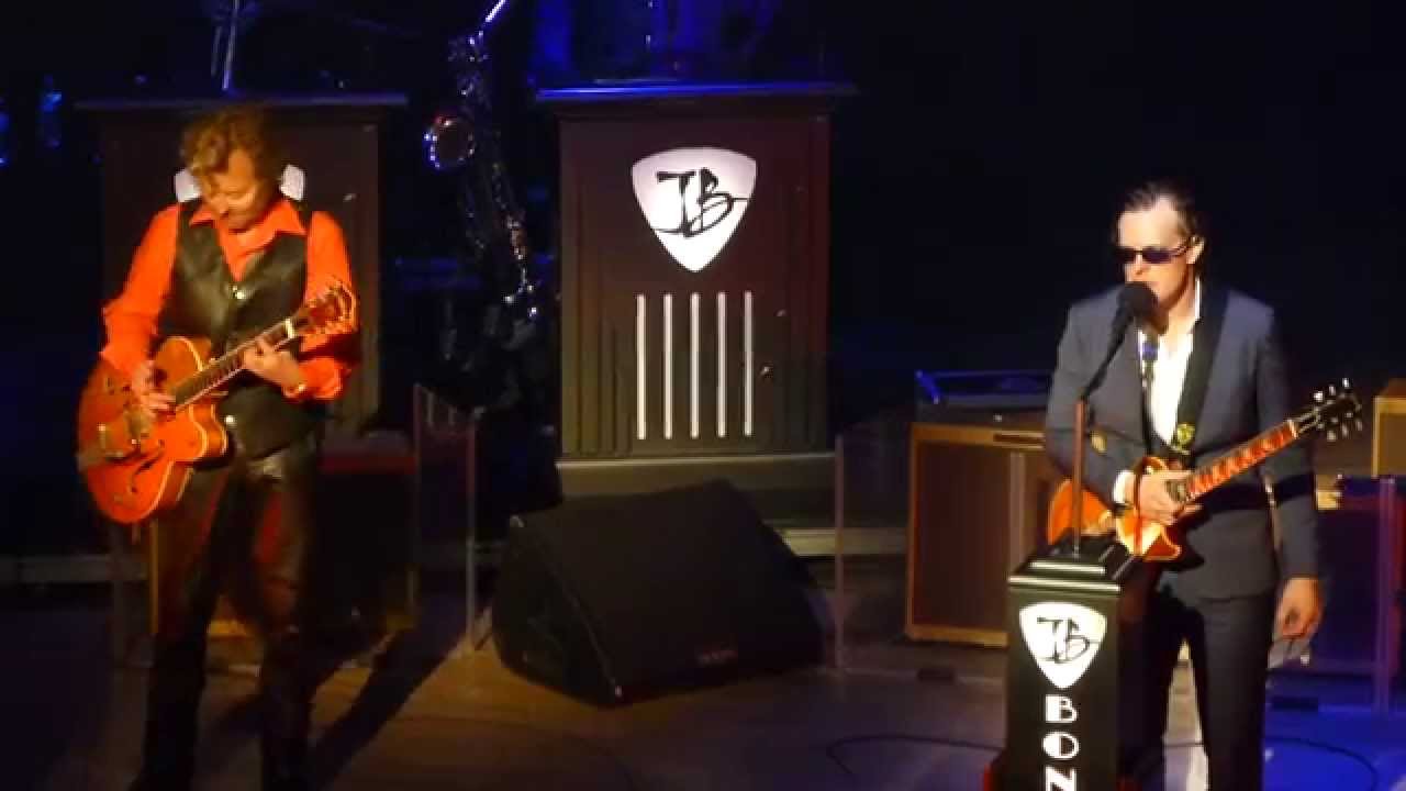Joe Bonamassa, Brian Setzer - Blues Deluxe - 4/24/15 Orpheum Theatre - Minneapolis