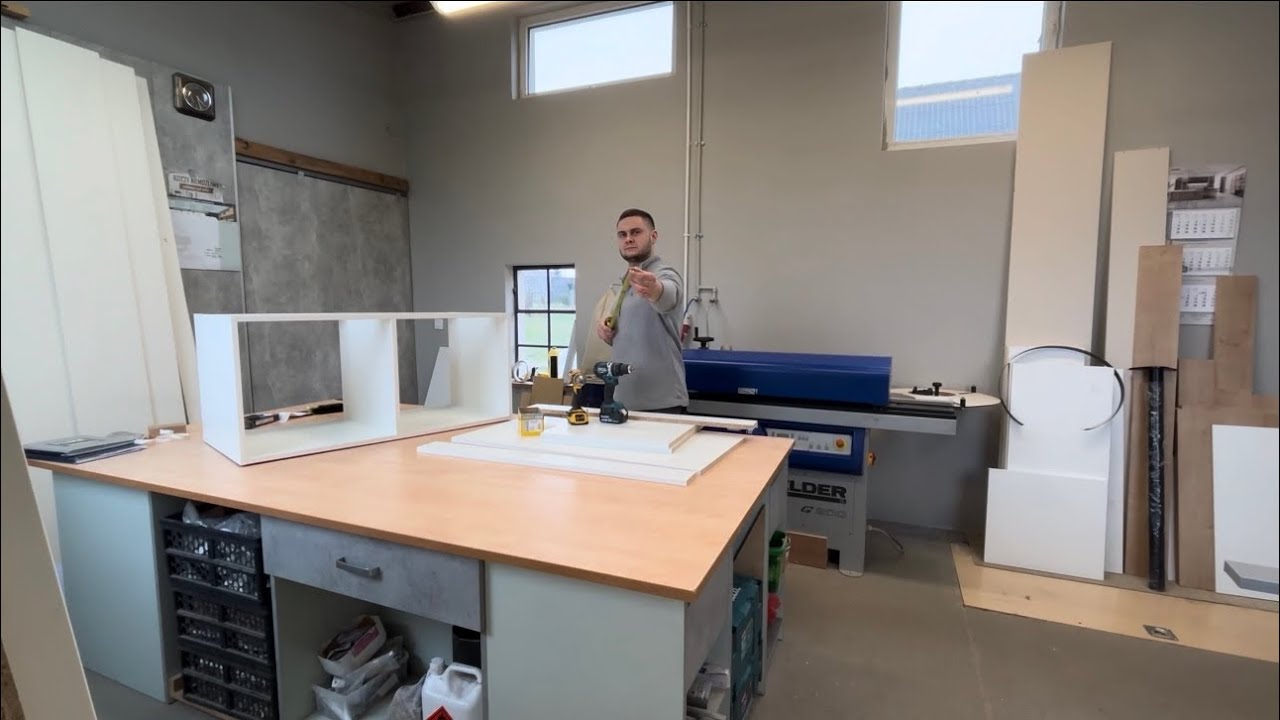 ROBIMY SZAFKI - WKRĘTY SAMOWIERCĄCE