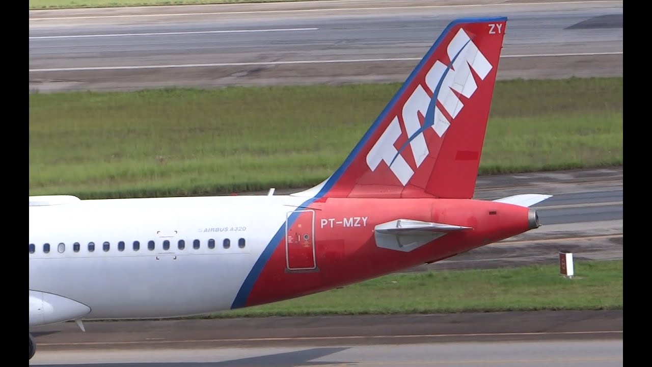 &Uacute;ltimo Airbus A320 com pintura TAM (PT-MZY) na frota da LATAM Brasil