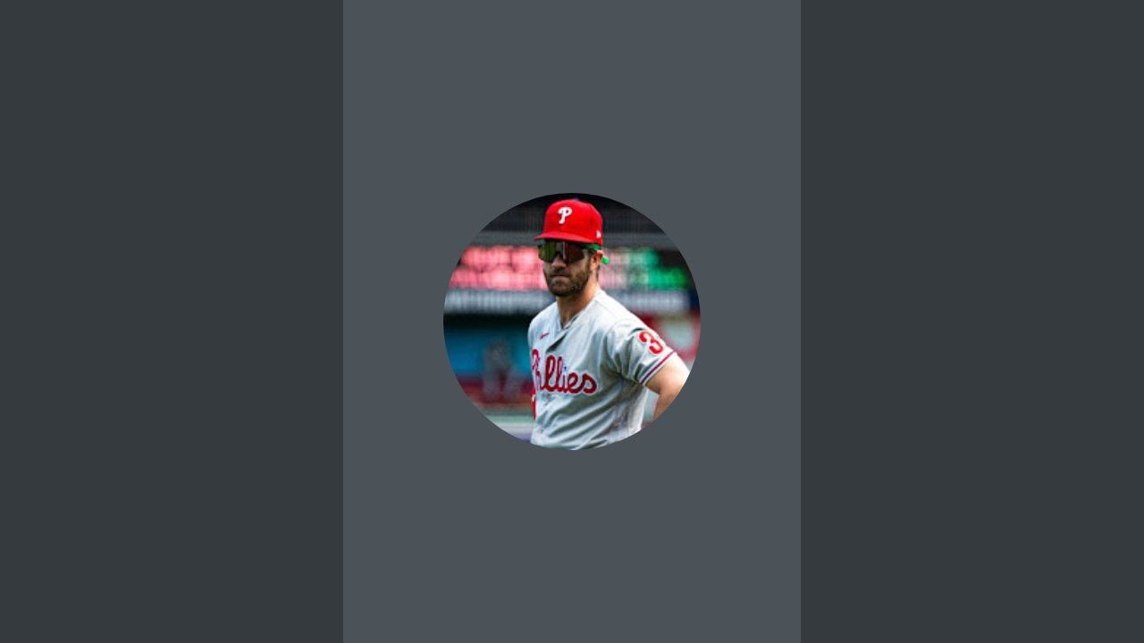 Connerisastreamer is live!
