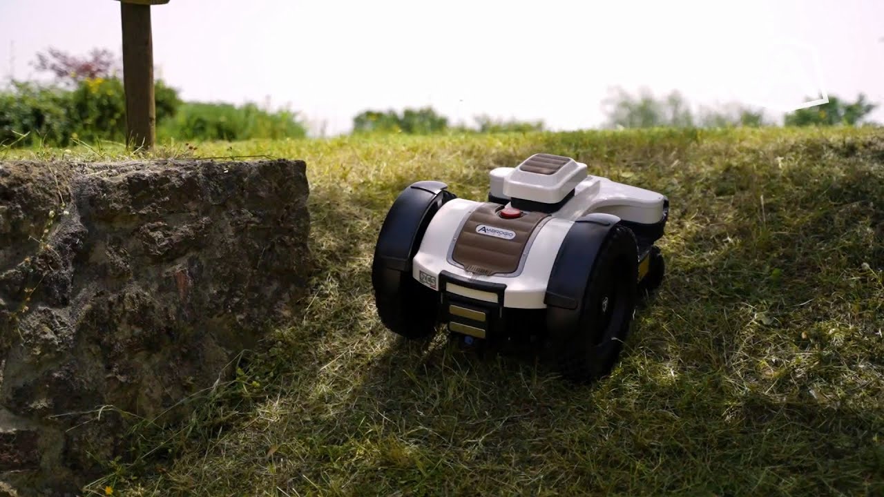 Ambrogio Robot | Il robot tagliaerba Made in Italy che d&agrave; forma al giardino dei tuoi sogni