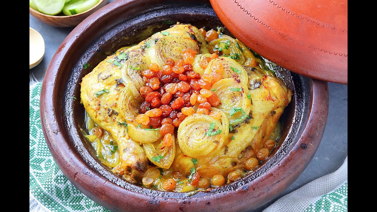 Tajine de poulet aux oignons et raisins secs/ Chicken tagine/ طاجين الدجاج بالبصلة والزبيب