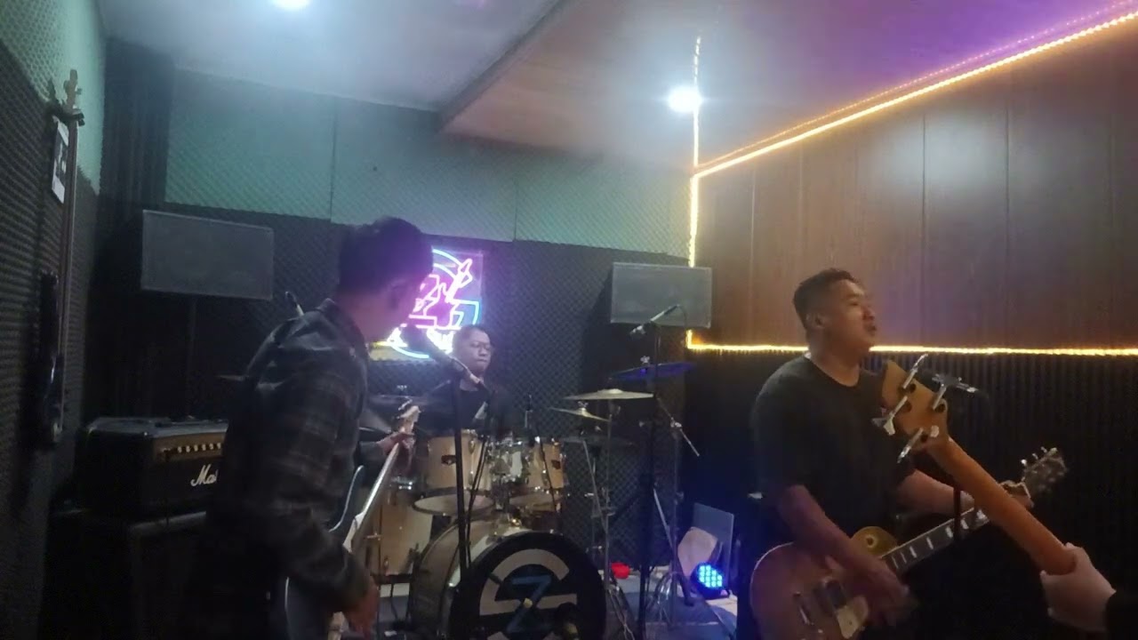 Destiny Line  - Dengarkanlah