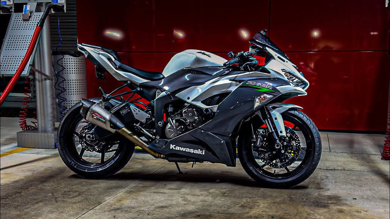 20 MILES IN 8 MINUTES PURE SOUND (ALMOST PULLED OVER) | ZX6R & PANIGALE V2