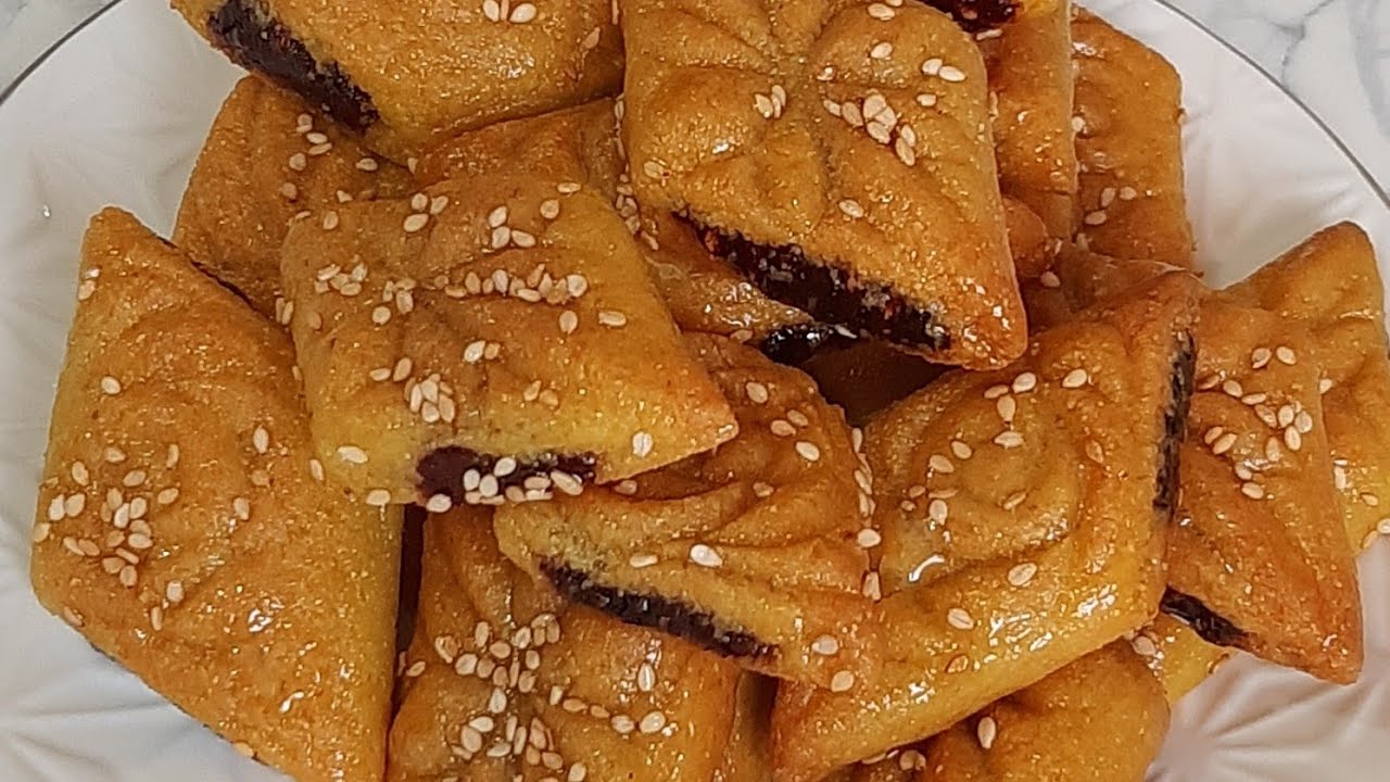 مقروض تونسي في الفور هشوش يذوب في الفم ذوبان بنة ومذاق ولا اروع