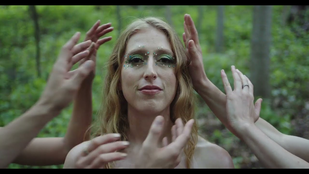 Heart Like Thunder - Hallie Spoor