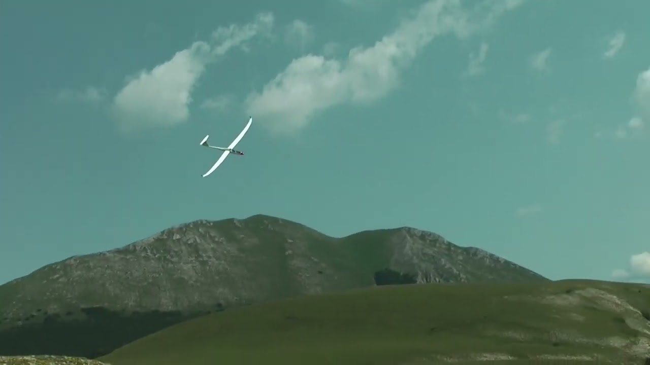 Arcus, 10m Spannweite, gebaut und geflogen von 