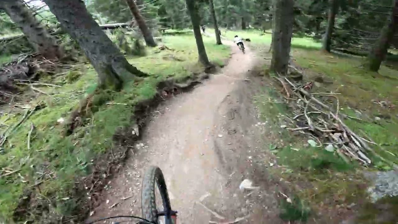 Je decouvre le bike parc des 7 Laux (pas ouf)