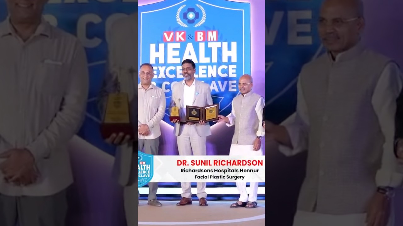 Received the Award for Facial Plastic Surgery from Health Minister at Bangalore, India