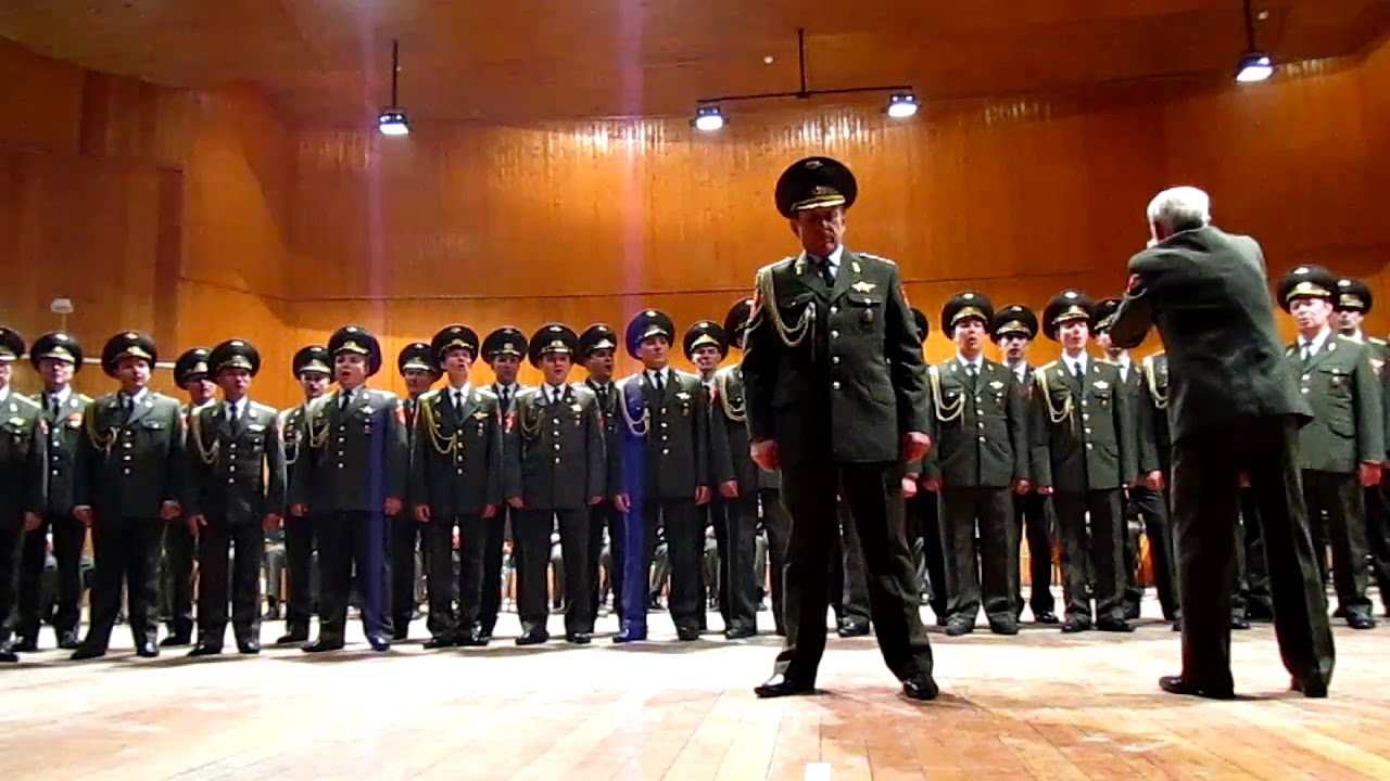 Alexandrov Ensemble - Dvenadtsat Razboynikov (Twelve robbers)