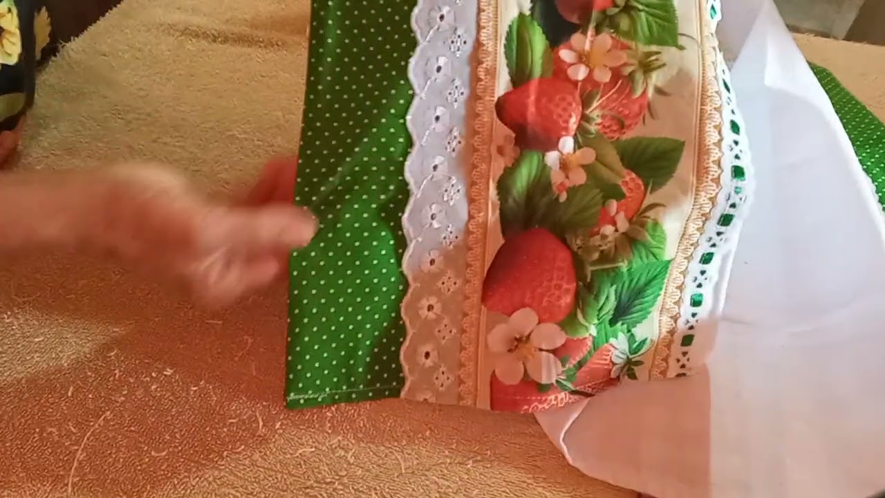 PANO DE PRATO COM BARRADO BELÍSSIMO+PEÇAS...