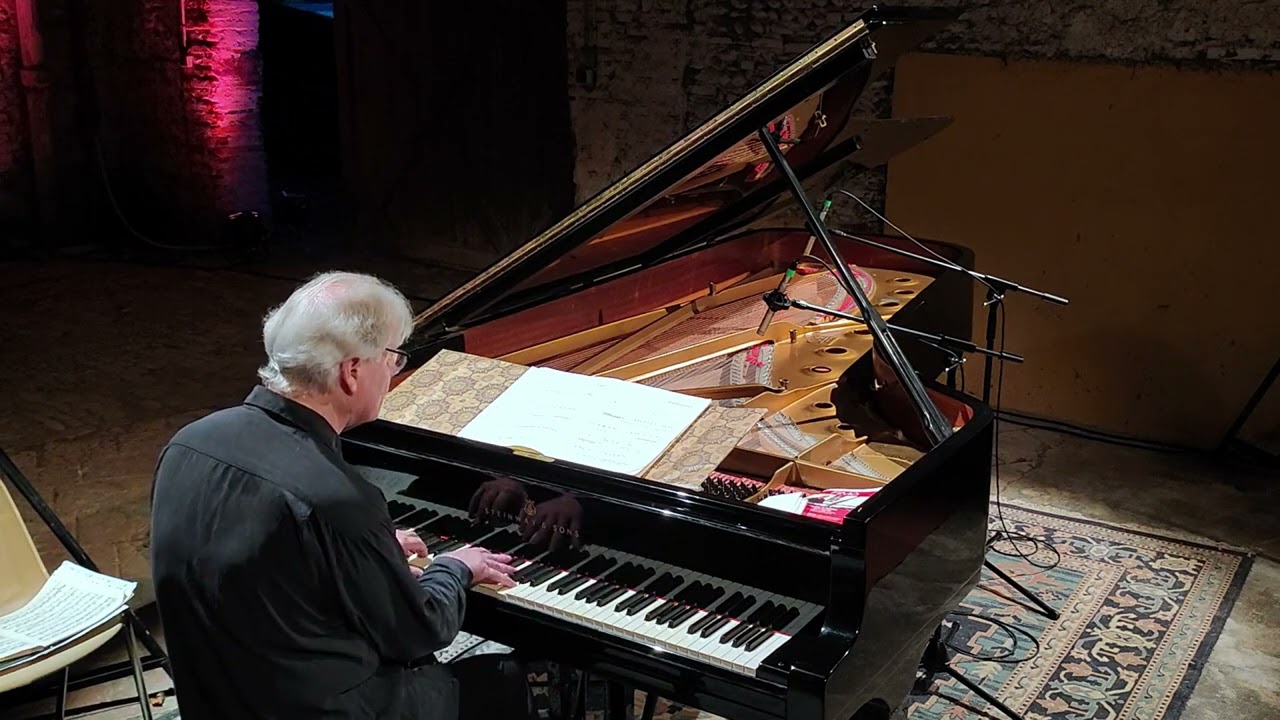 E. Barton Bullock, pianiste : samedi 20 juillet 2024 FIMO Impromptus et Moments Musicaux F. Schubert