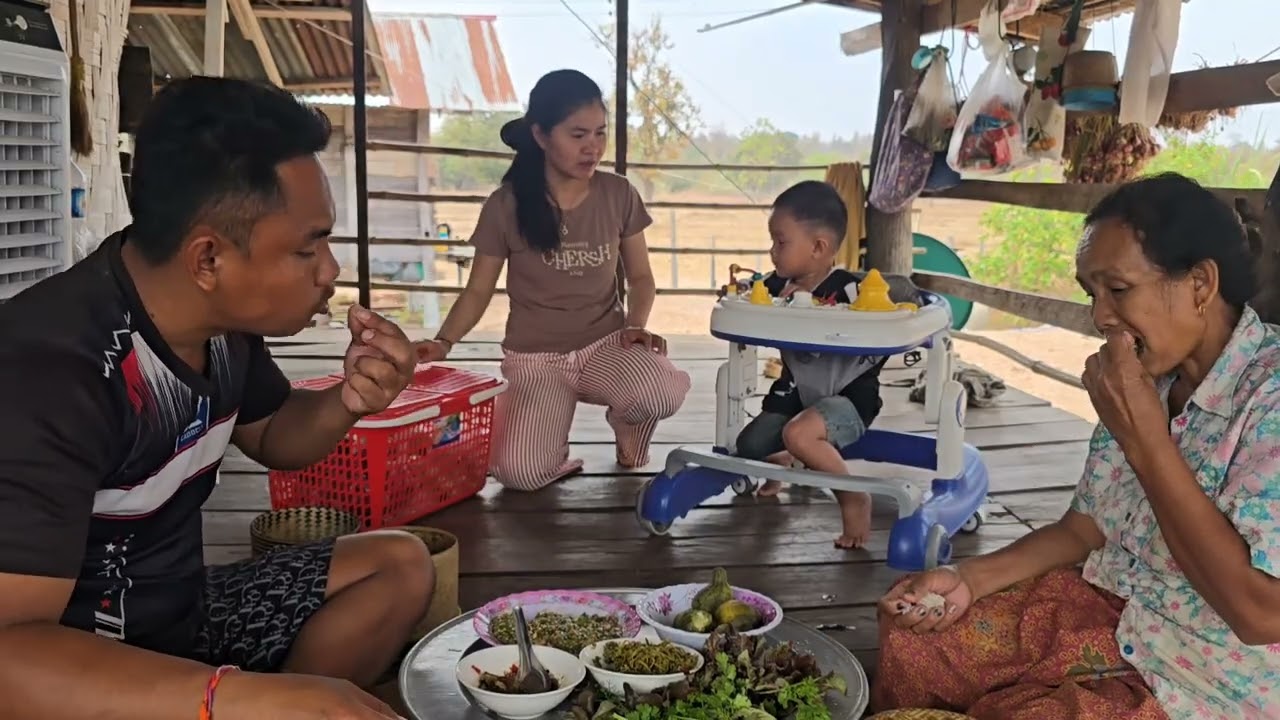 ซุปมะเขือ เก็บจากสวน กินข้าวเช้า มาฟังธันวาน้อยขี้ดื้อ เรื่องพูดเก่งแล้ว