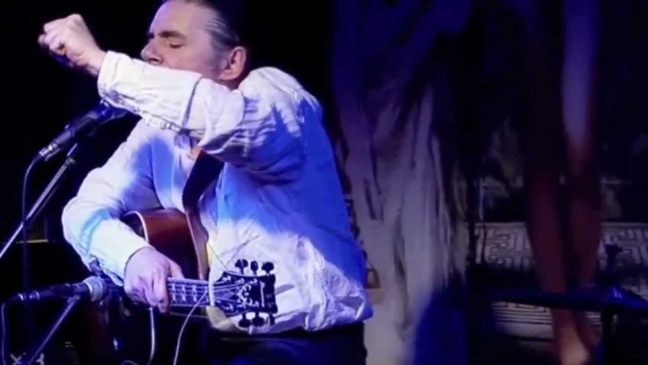 Stavros Logaridis-Τα βεγγαλικα σου ματια (a different video)
