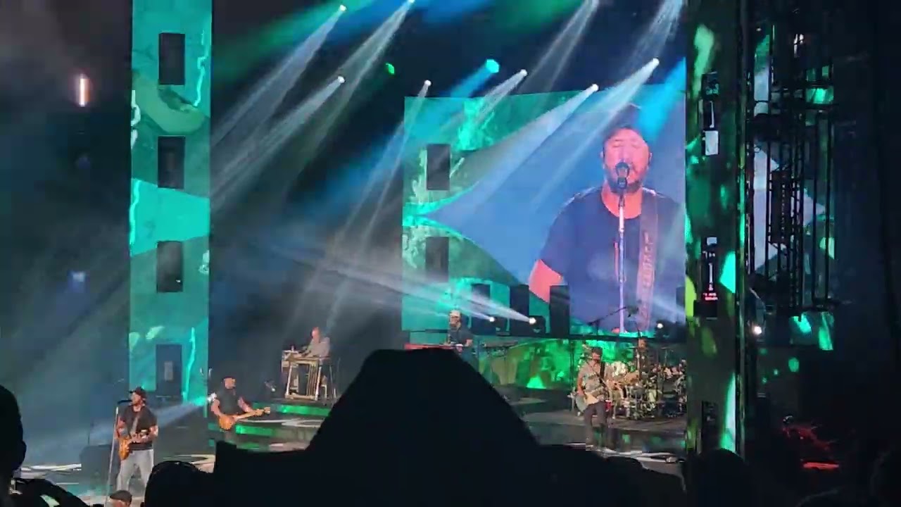 Luke Bryan Country On Tour at Shoreline Amphitheatre, Mountain View, CA Sat July 22, 2023