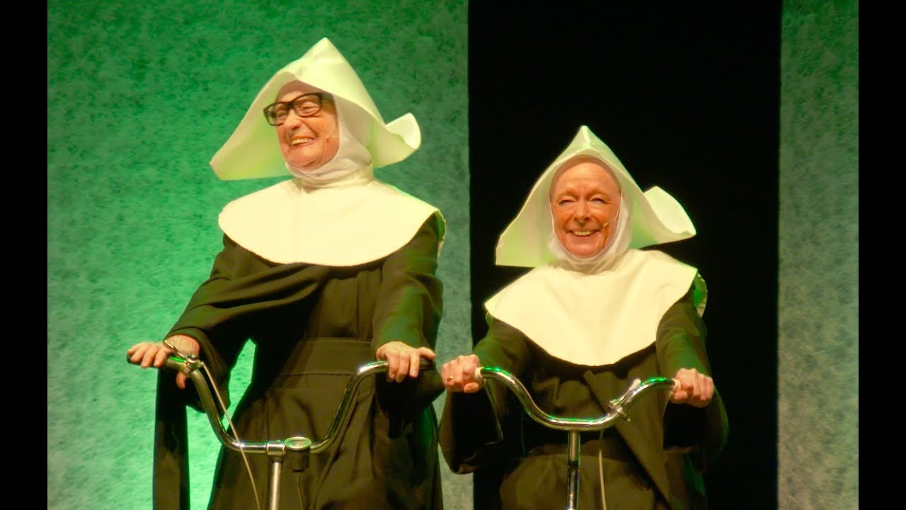 Danni & De Ridder, een hilarische sketchesshow - in een theater in jouw buurt