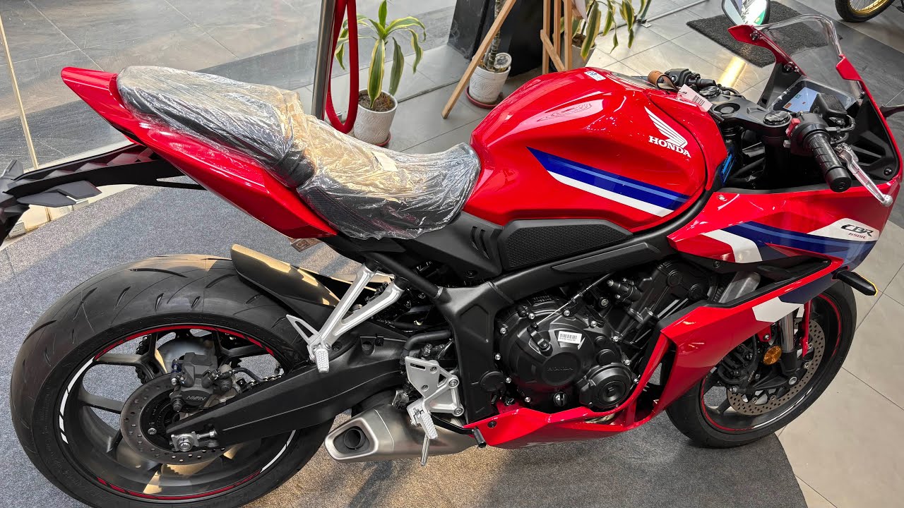New Launch All New 2025 Honda CBR650R Detailed Review | On Road price New Changes Features