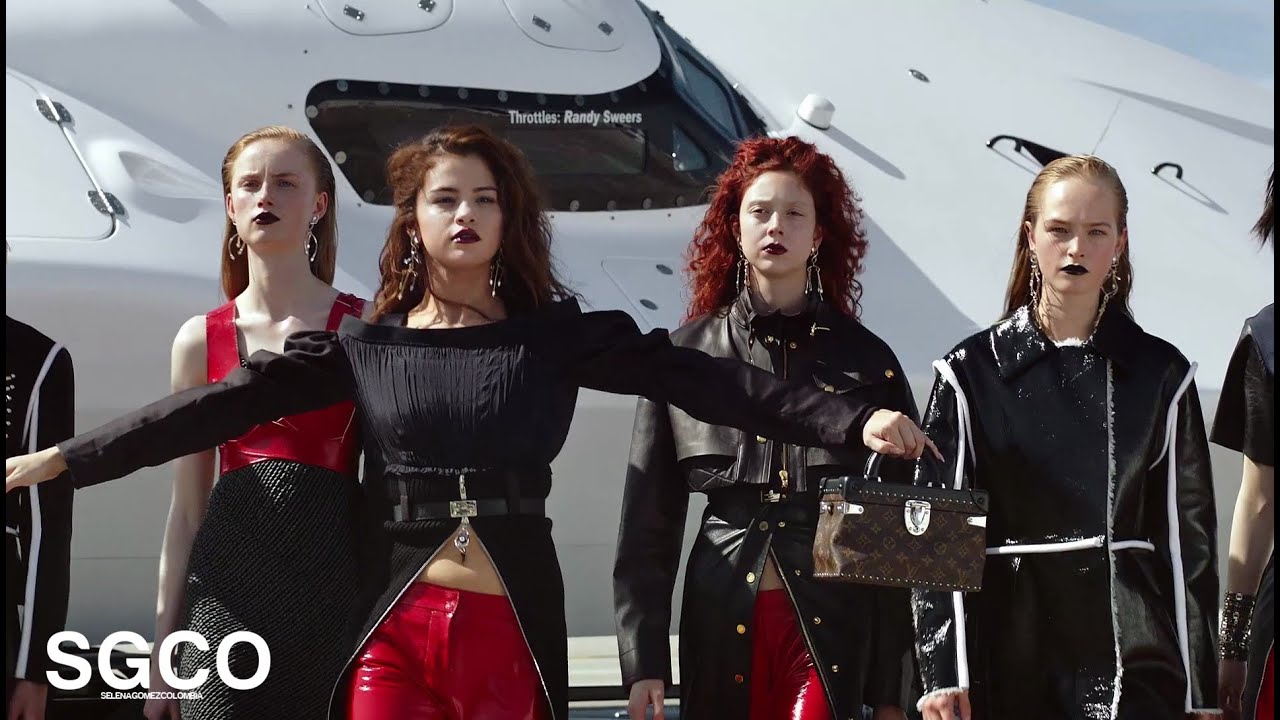 Louis Vuitton Series 5 La Edicion del Director (Con Selena Gomez)