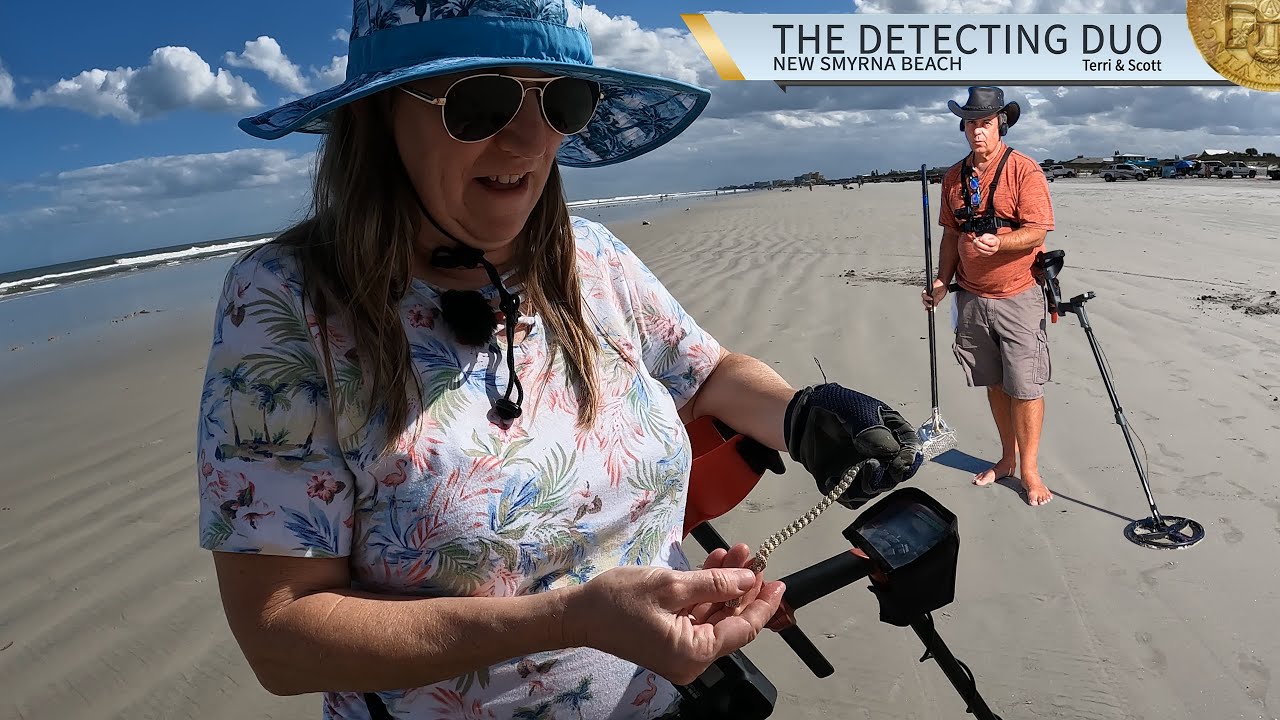 Finding Lots of Jewelry Metal Detecting New Smyrna Beach Florida | The Detecting Duo