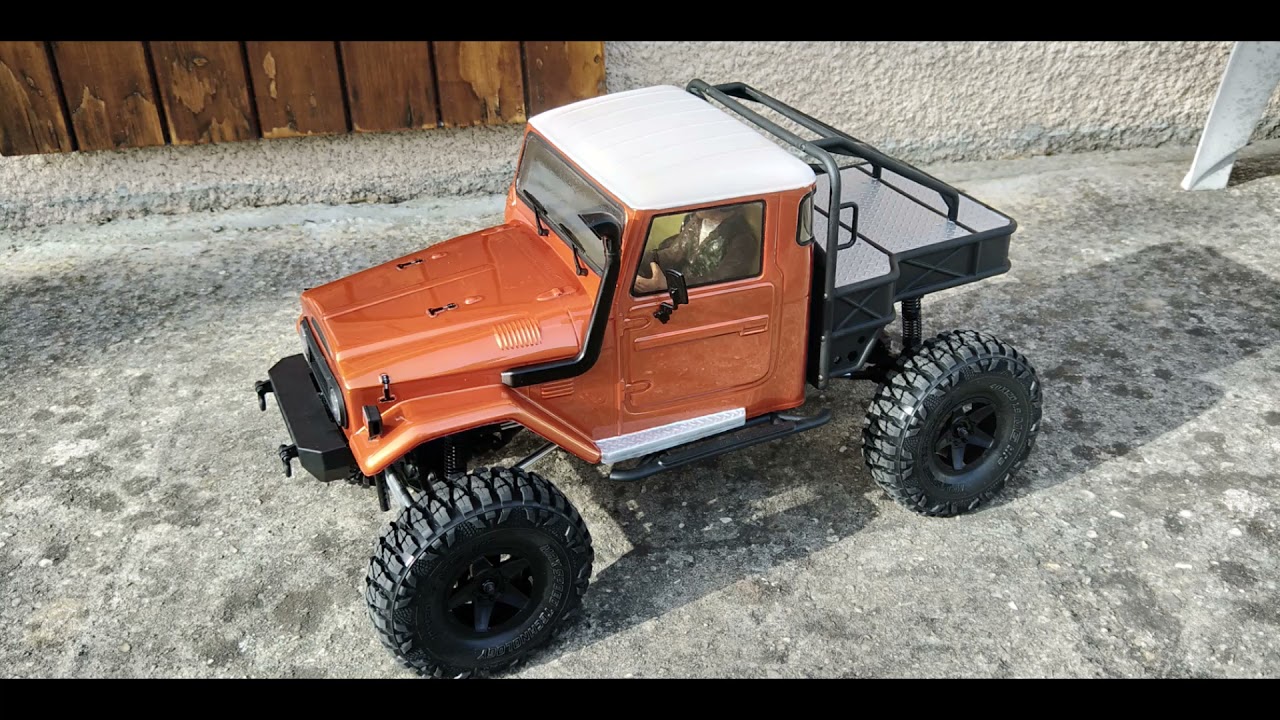 MST CFX-W Toyota FJ45 1/10 Tamiya Orange PS61 Diaporama
