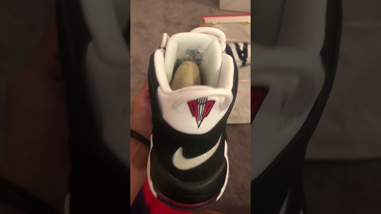 Nike Air More Uptempo “White/Black ScottiePippen” Unboxing