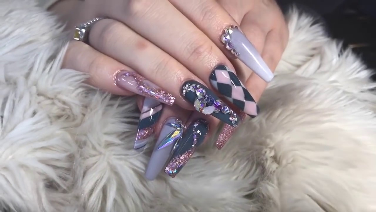 Crazy Acrylic Design Nails