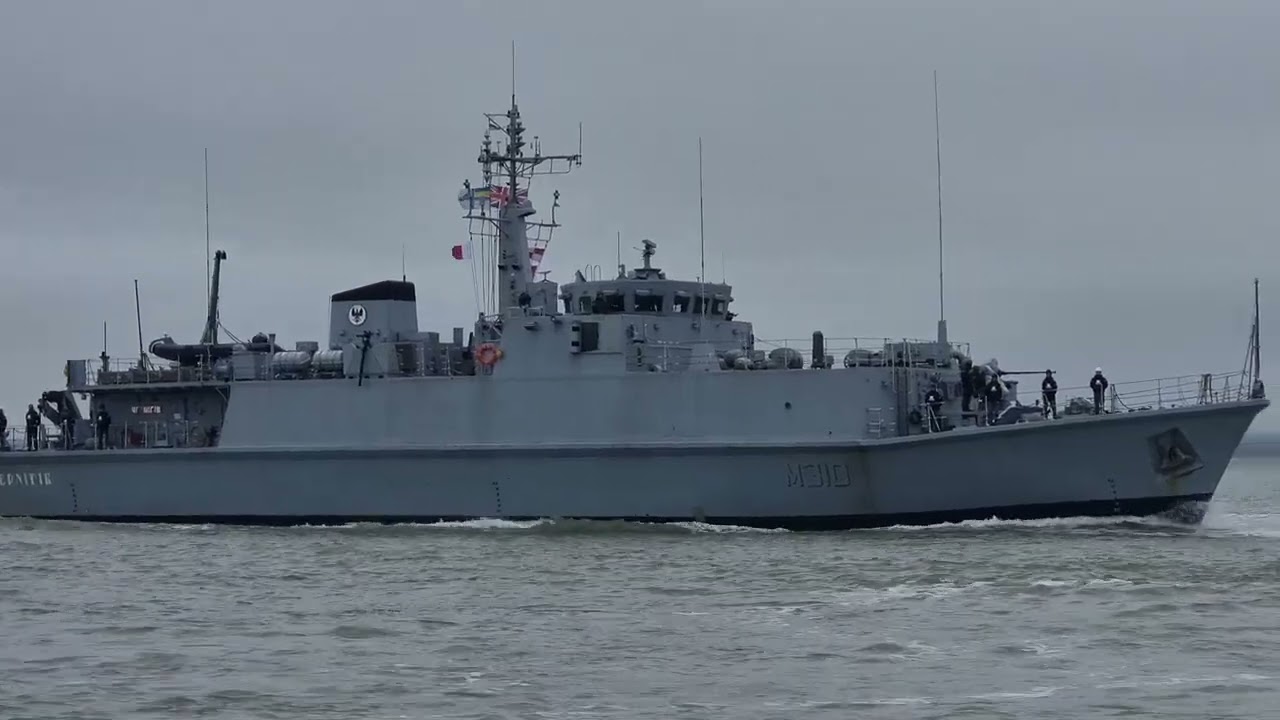 UNS Chernihiv (ex HMS Grimsby) sailing into Portsmouth