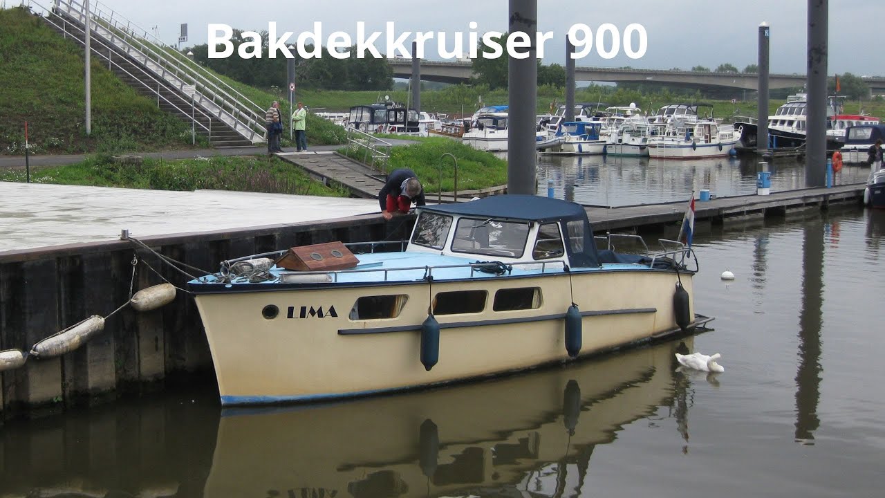Bakdekkruiser 900