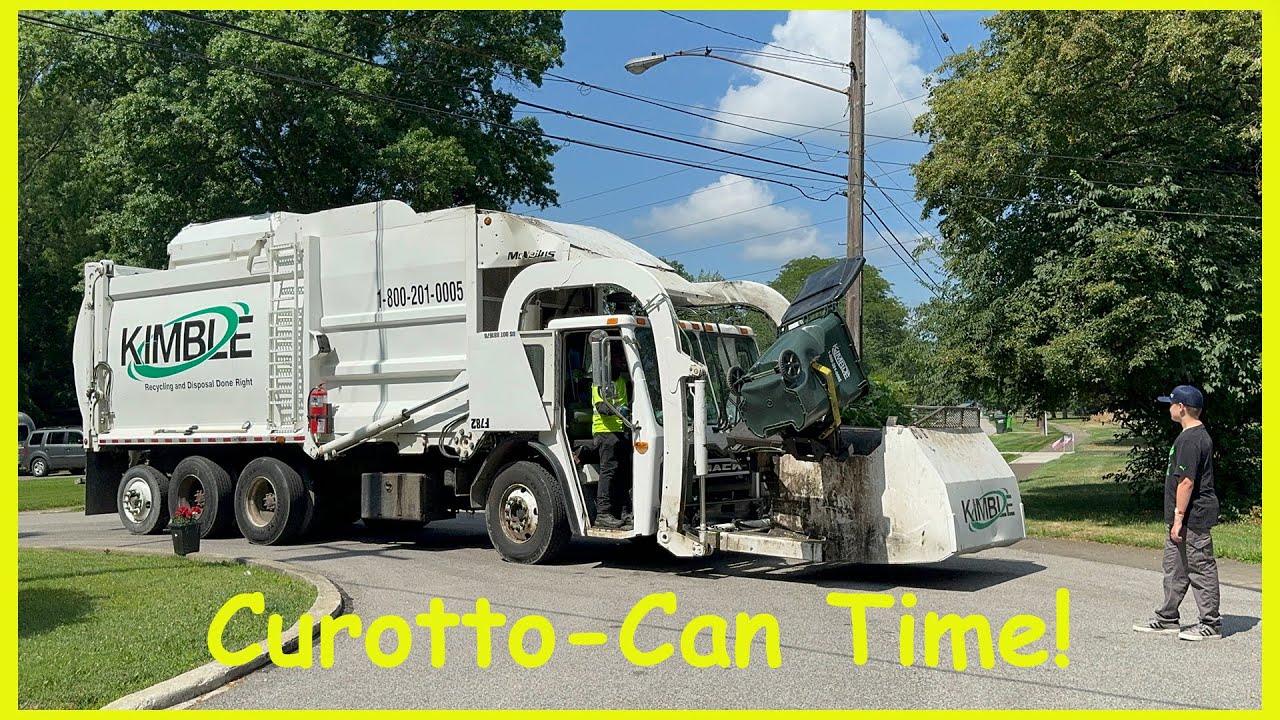 Curotto Can Garbage Truck In Action!