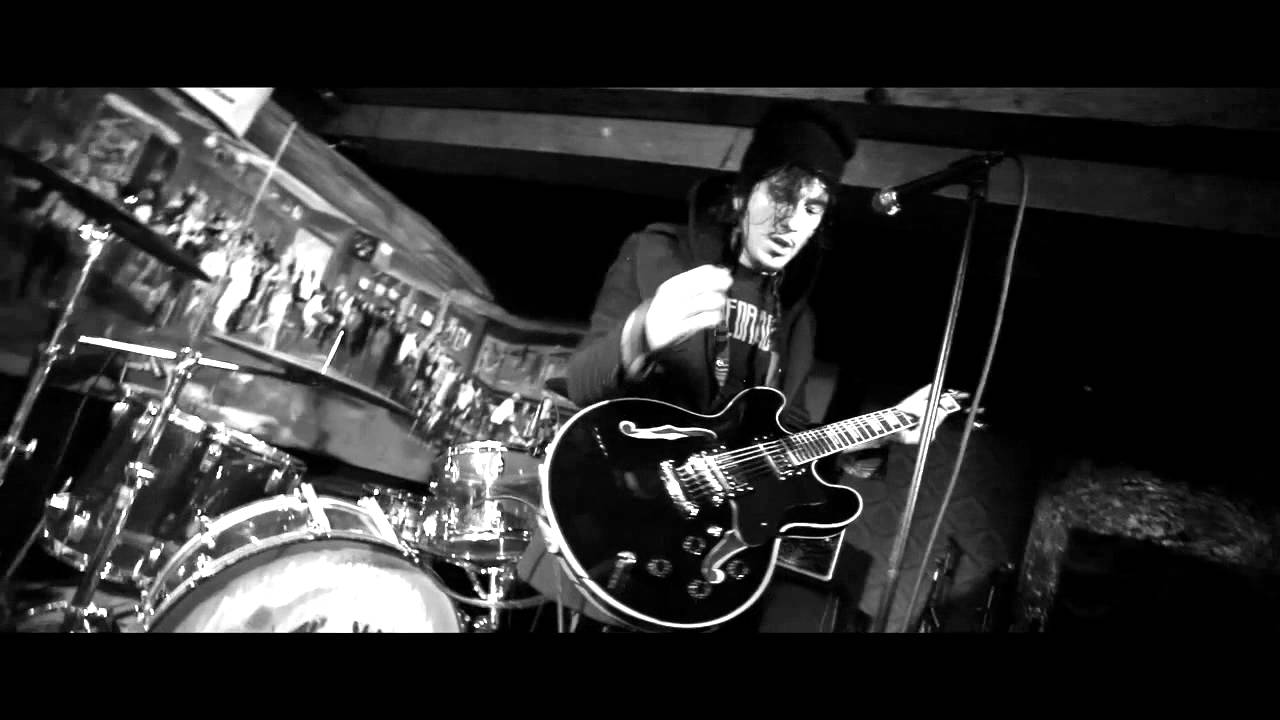 Reignwolf - Electric Love (Live @ The Sunset Tavern)