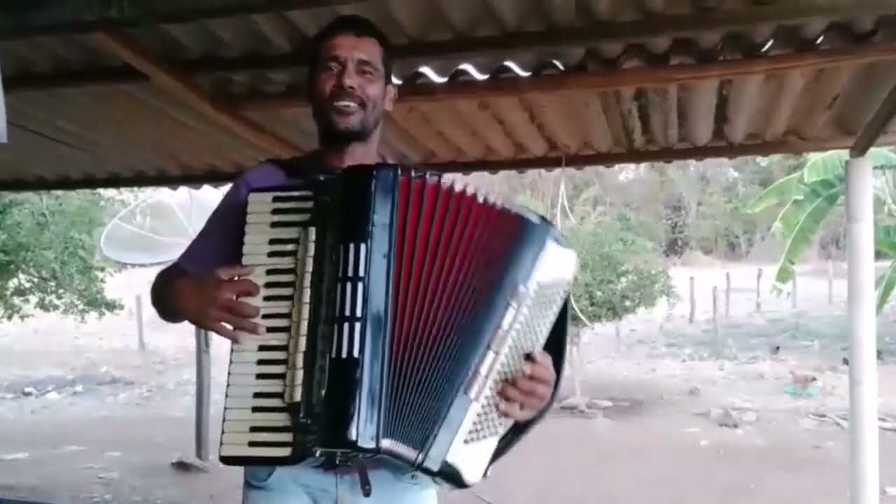 AS MELHORES DE OUTUBRO: DENI SANFONEIRO