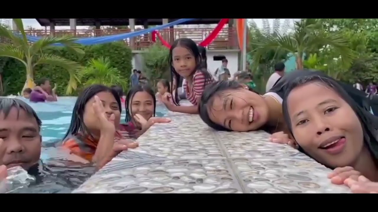 Friends and family bonding @Villa Lourdes Resort Natividad Pangasinan (No Copyright )