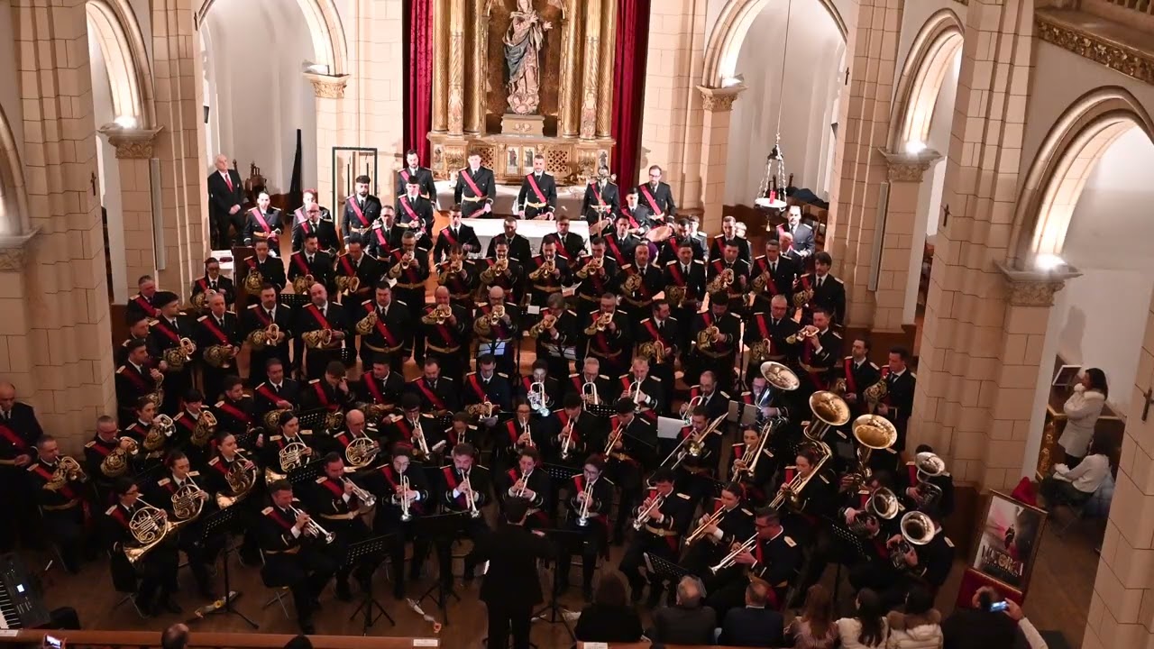 Banda Stmo.Cristo de la Victoria-Marcha: He aquí el Hombre. (Estreno) 