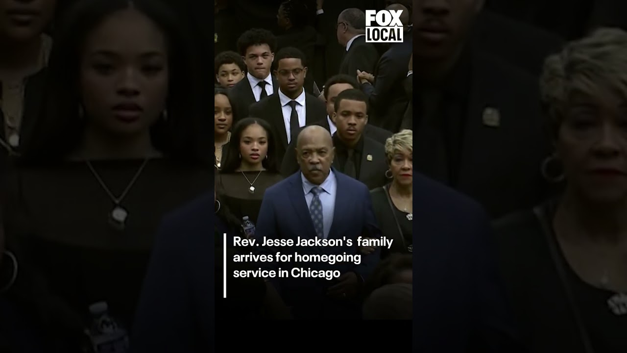 Rev. Jesse Jackson's family arrives for homegoing service in Chicago