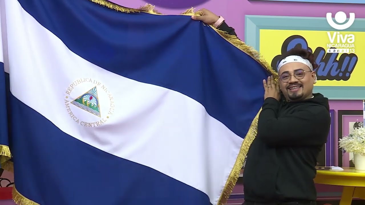 Víctor Portocarrero dándola toda en el Desfile Patrio del Colegio 14 de Septiembre