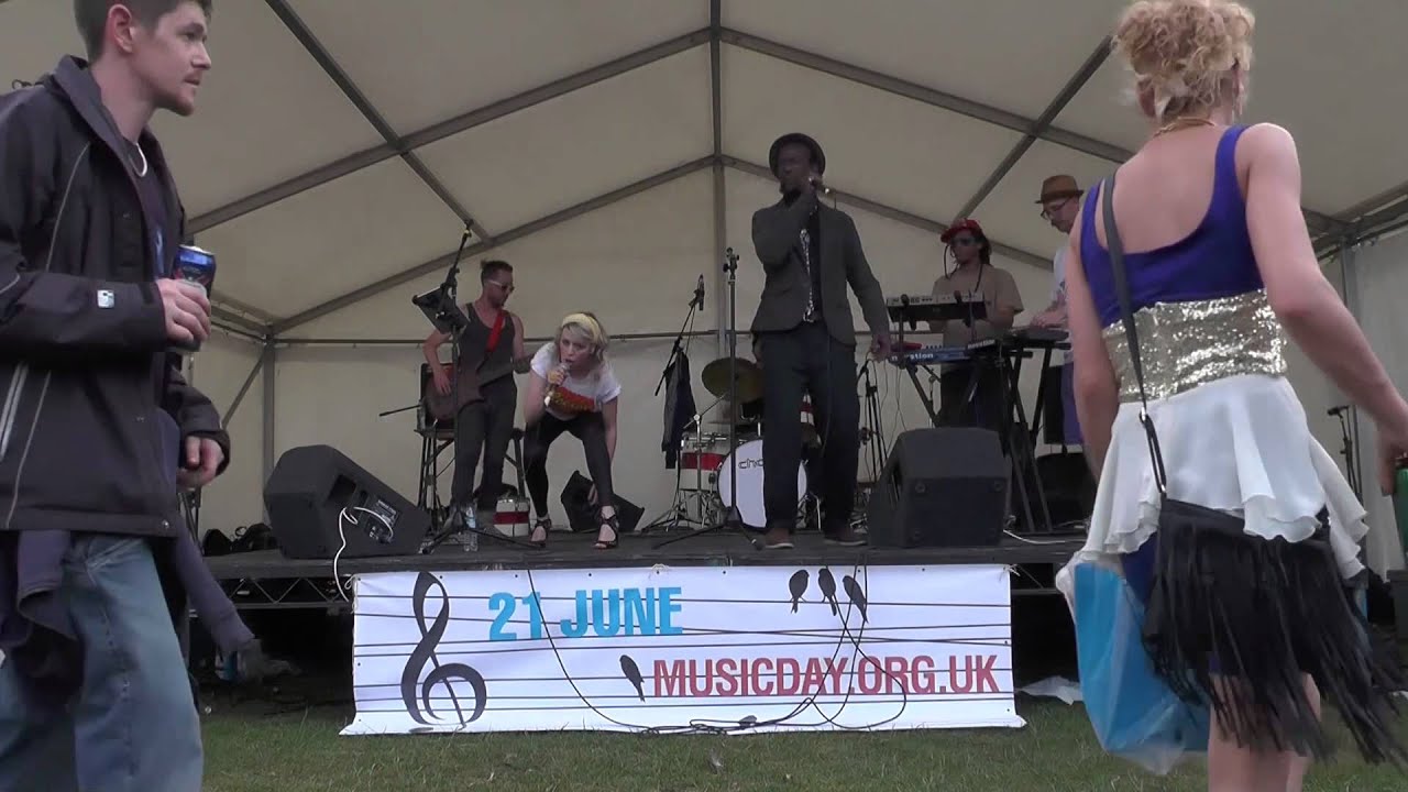 Step 13 - 'Long Ride'  live at Music Day 2015