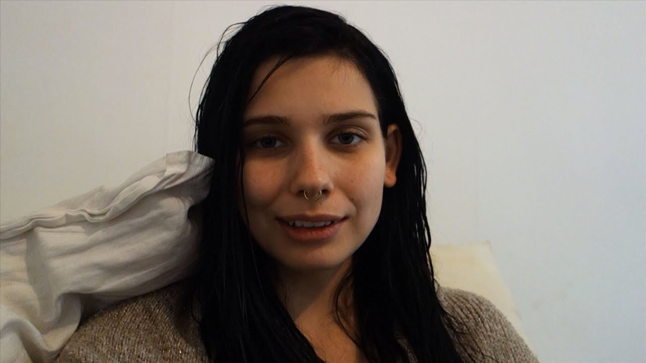 Från ingenstans så har jag fått bristningar - Sindy v.18