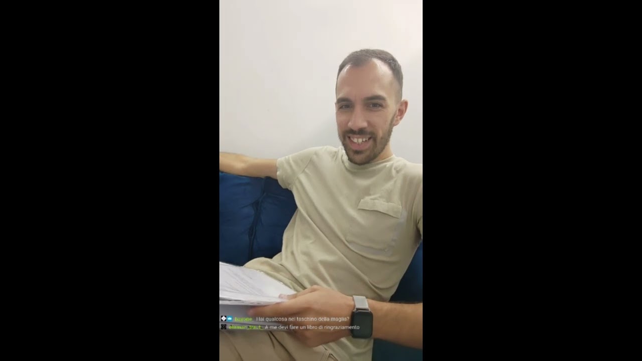 Mostro 3 contratti ufficiali LRDigiatlMarketing  Rispondo a tutto  LRDigitalMarketing  Tutti i nostr