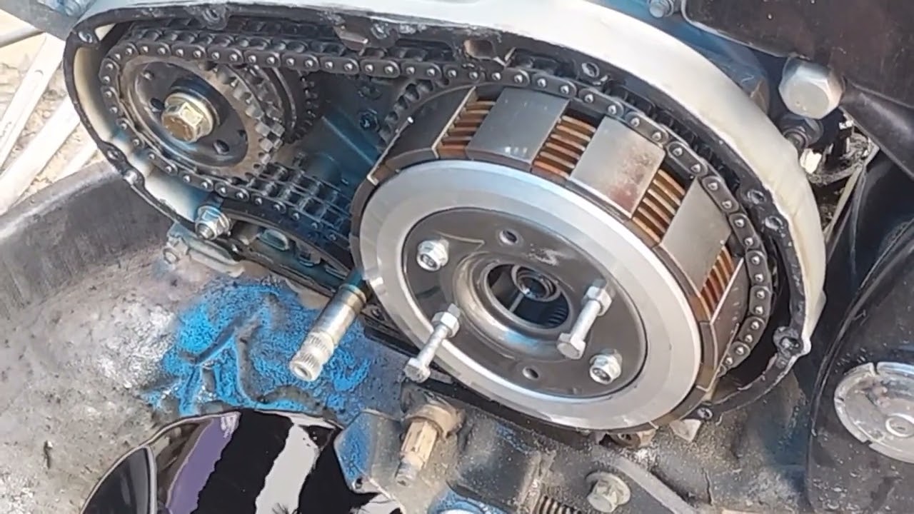 Royal Enfield Classic 350//clutch plate change 🥰#trending #viralvideos #bullet