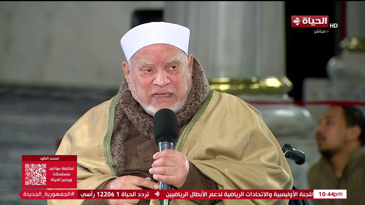 فضيلة الشيخ احمد عمر هاشم يشرح كل ما يخص صلاة التراويح