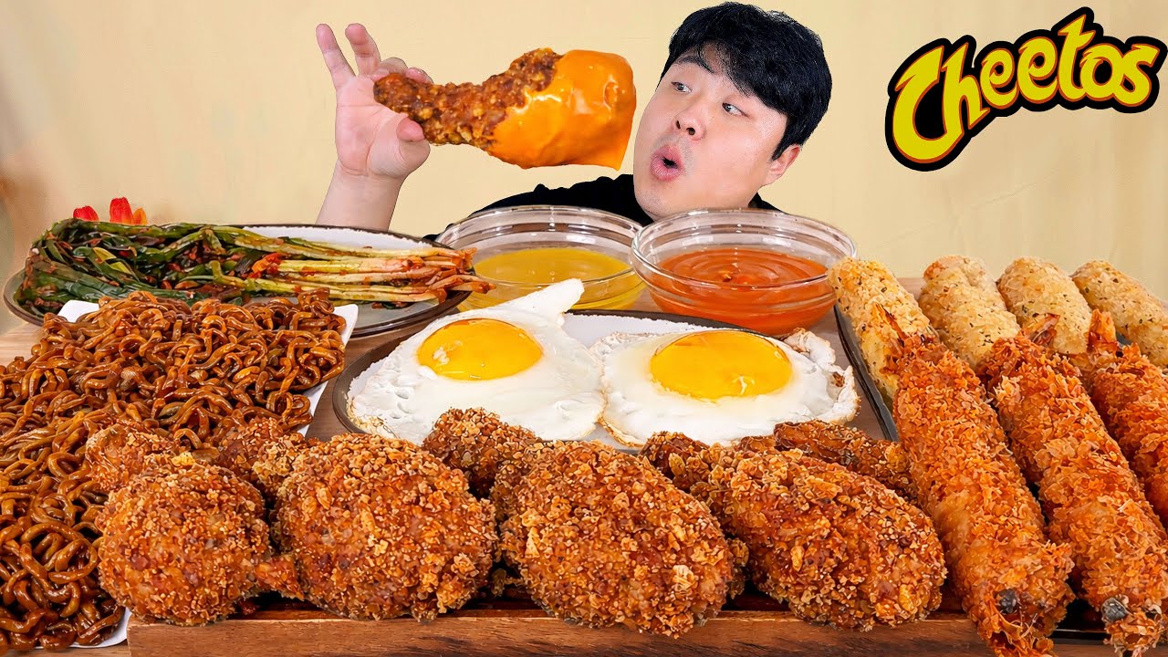 MUKBANG | Хрустящая курица, лапша из черных бобов, рецепт корейской кухни. Едим!!
