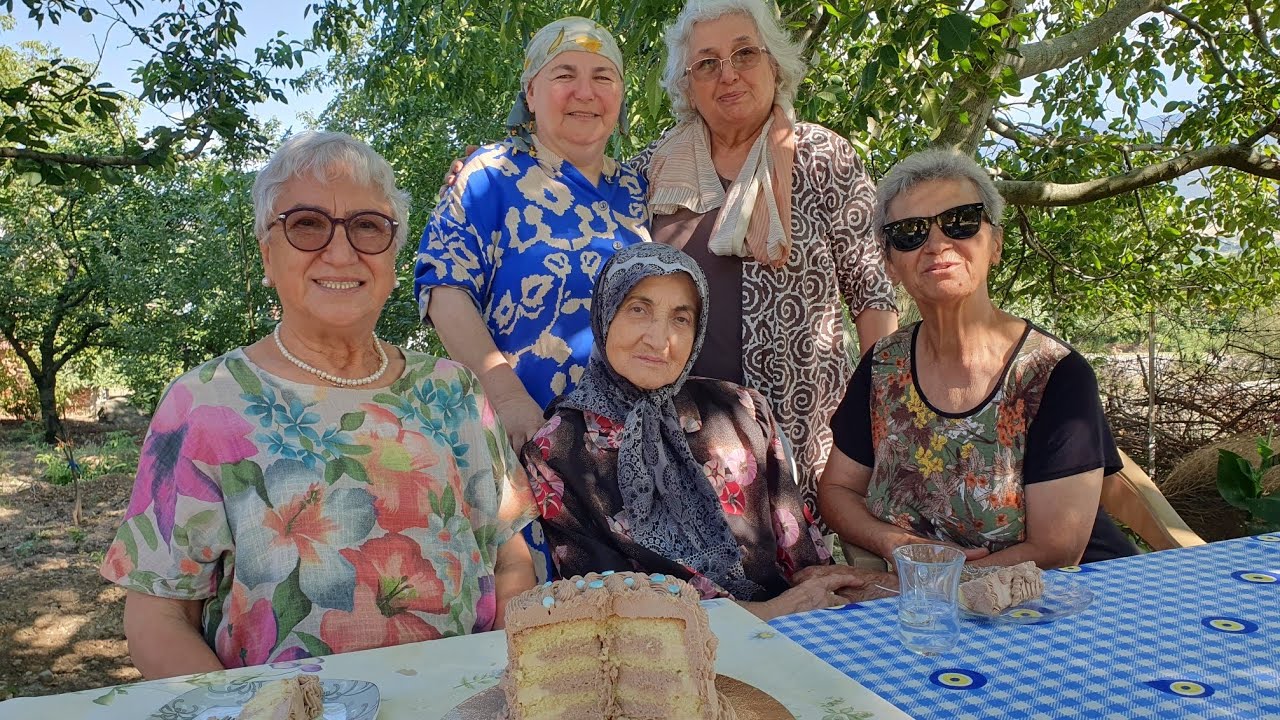 Amasya Taşova Çambükü Köyü.Eski dostlar Emekli Öğretmenler buluşması.