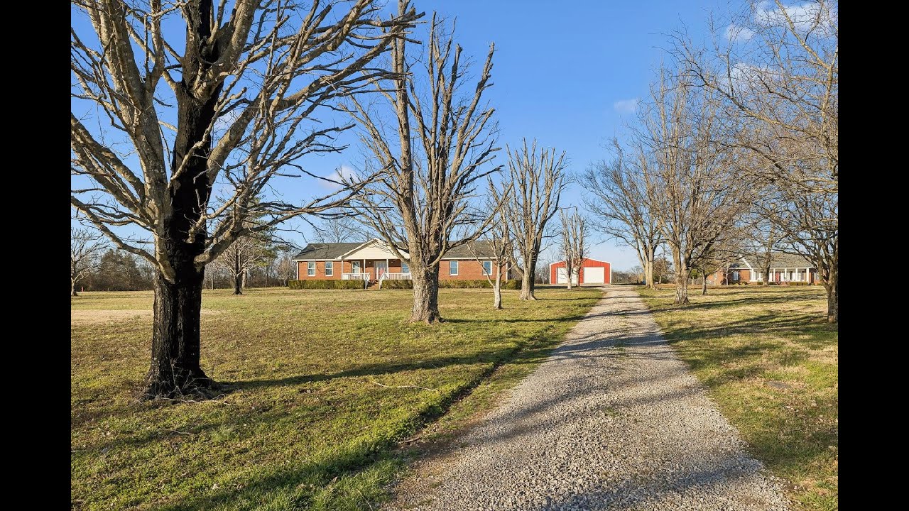 NEW LISTING: 353 Branham Mill Rd Gallatin TN 37066