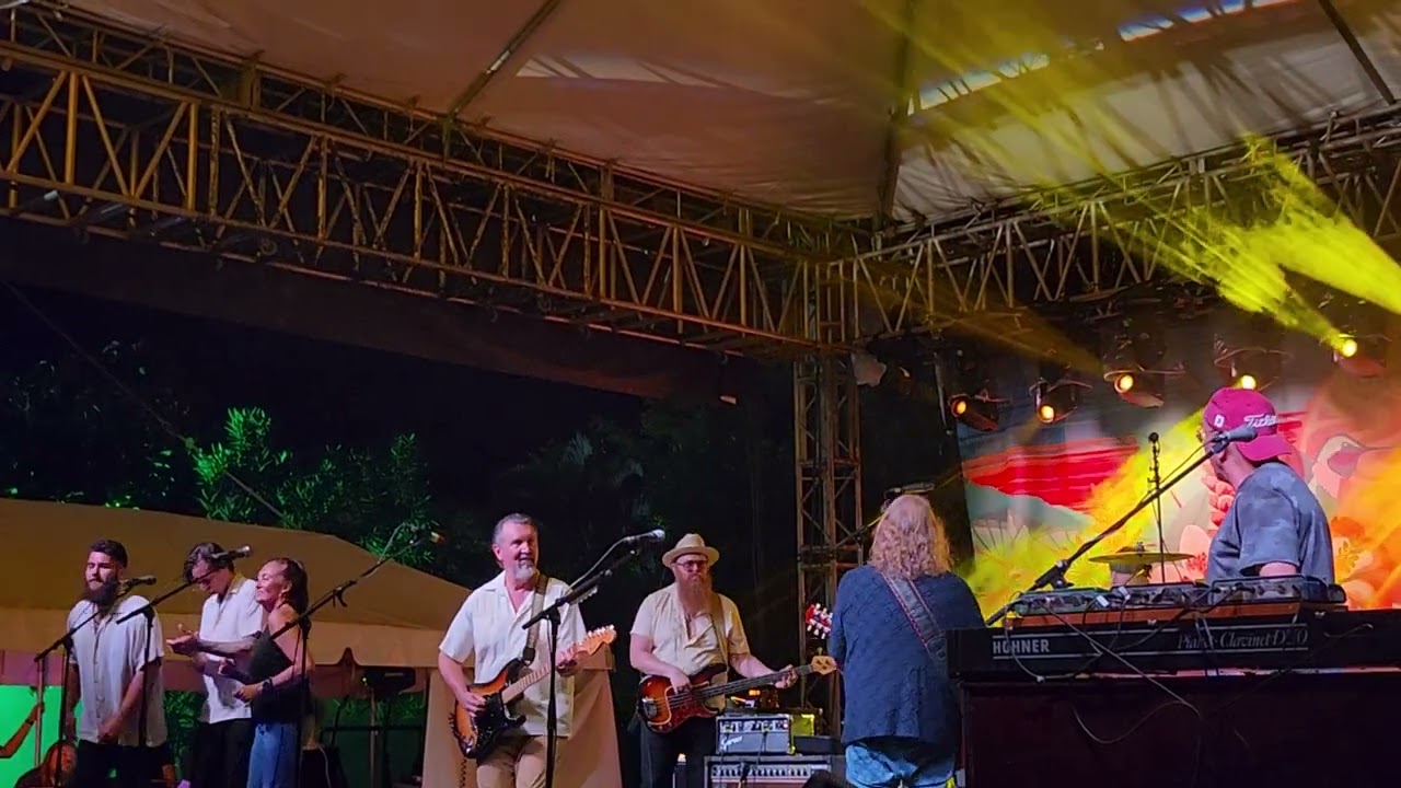 Gov't Mule's Island Exodus 15. 2025-01-25.  Reggae Fire on the Mountain/Soulshine