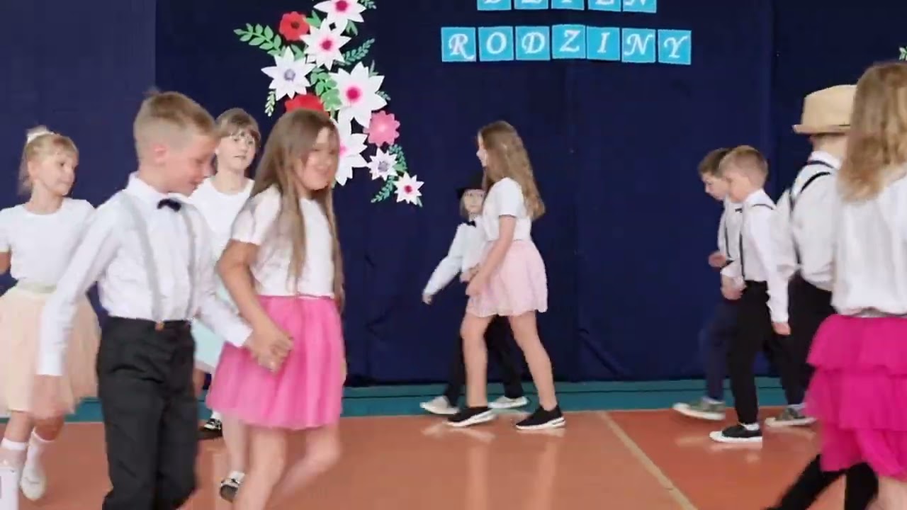 BELGIJKA w wykonaniu kl.II SP w Wierzbnej