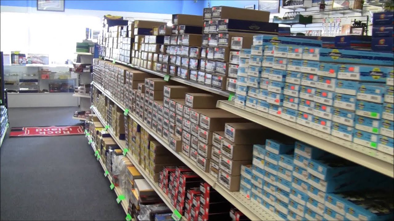 Inside America's Largest Model Train Store | jlwii2000