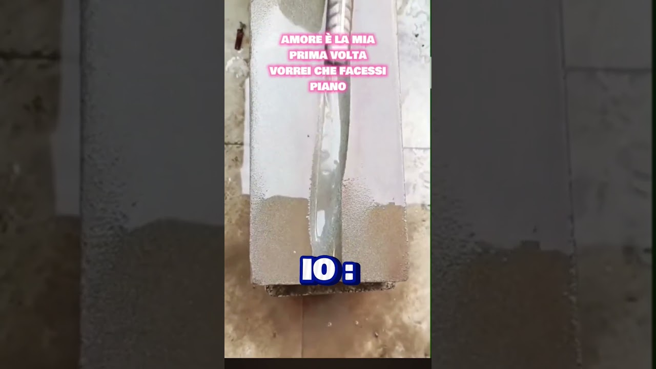 Delicatissimo amore#tiktok #comedy #comment #humor #youtubeshorts @helyus85 #funny #love #memes
